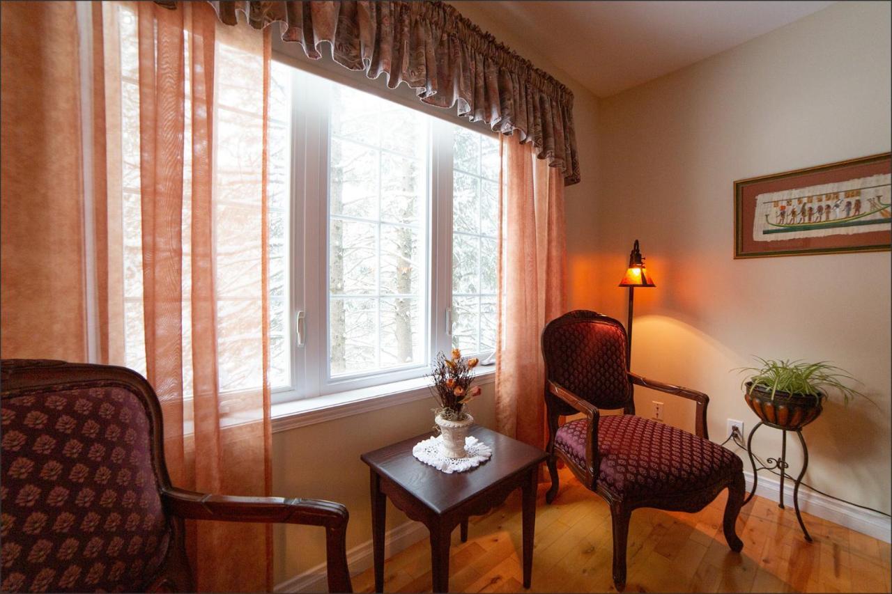 Bed and Breakfast Au Coeur De Saint-Sauveur Экстерьер фото